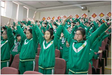 响应两会提案，江博士“足脊健康课堂”走进广州校园